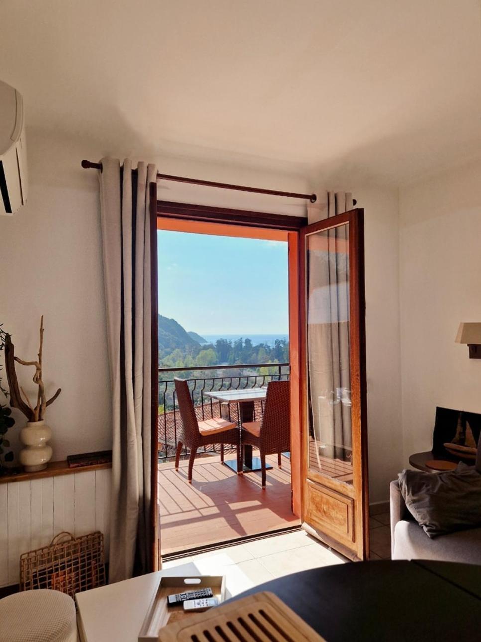 T2 Vue & Montagnes Apartment